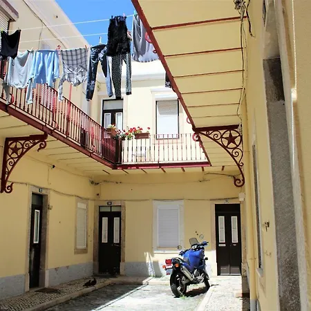 House Bairro Estrela D'ouro ליסבון